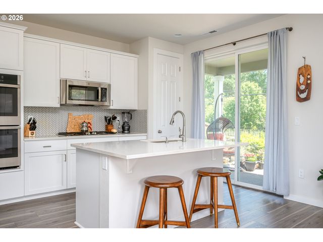 6675 Sw BRISBAND St, Wilsonville, OR 97070