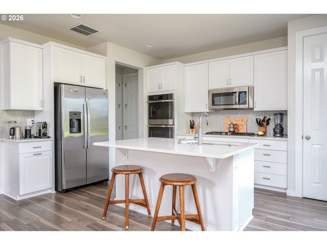 6675 Sw BRISBAND St, Wilsonville, OR 97070