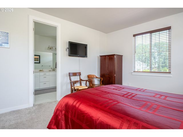 6675 Sw BRISBAND St, Wilsonville, OR 97070