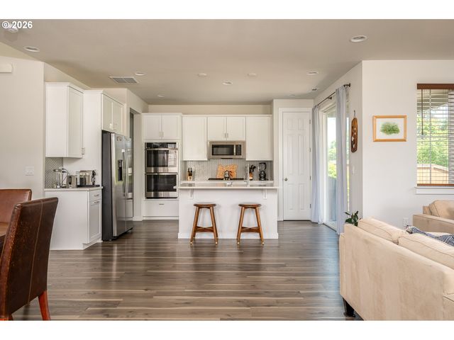 6675 Sw BRISBAND St, Wilsonville, OR 97070