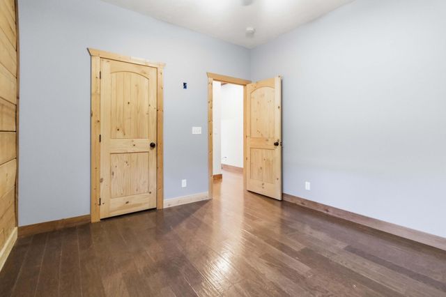 196 Cecil Smith Road, Hustonville, KY 40437