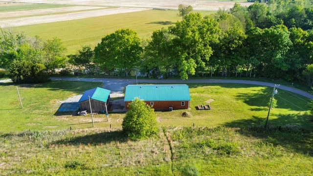 196 Cecil Smith Road, Hustonville, KY 40437