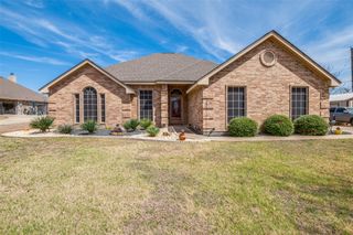 904 Martin, Italy, TX 76651