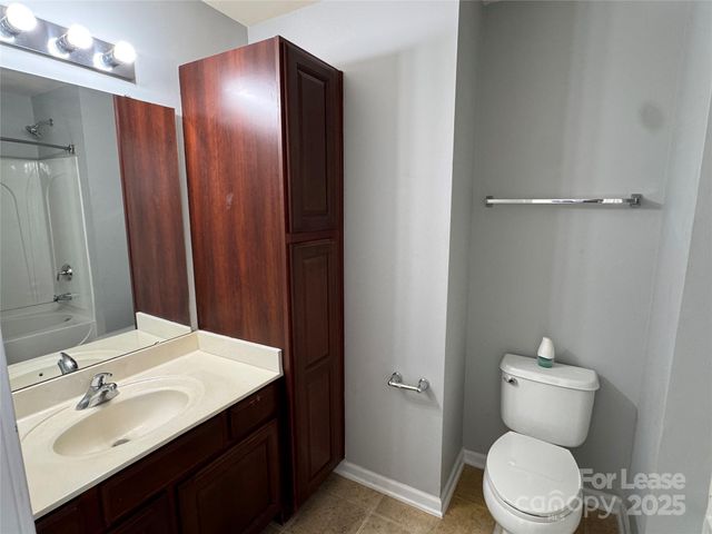 10560 Bunclody Drive, Charlotte, NC 28213