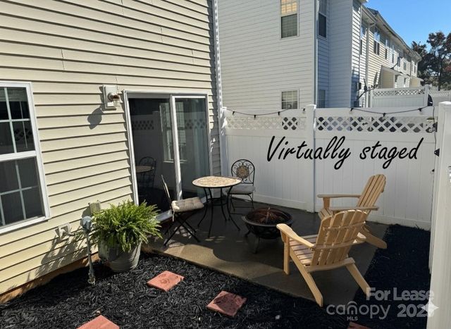 10560 Bunclody Drive, Charlotte, NC 28213