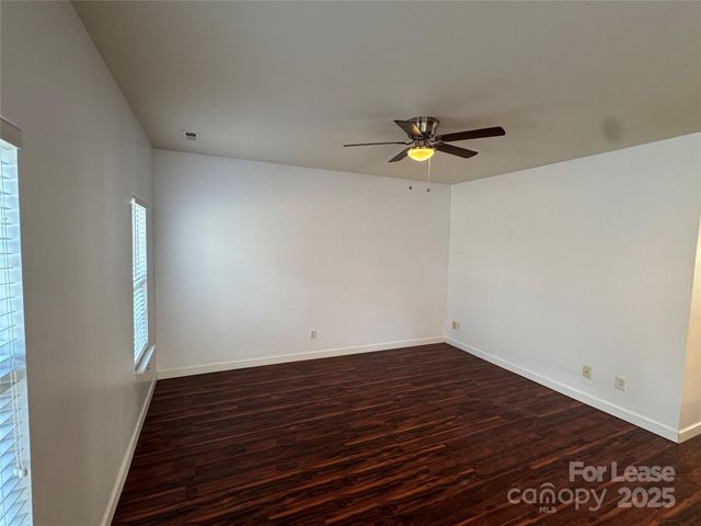 10560 Bunclody Drive, Charlotte, NC 28213