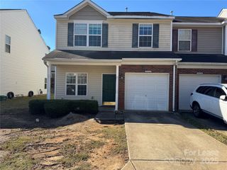 10560 Bunclody Drive, Charlotte, NC 28213