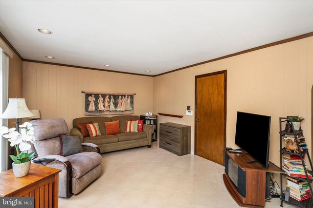 159 HEMPSTEAD RD, Hamilton, NJ 08610