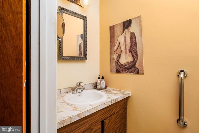 159 HEMPSTEAD RD, Hamilton, NJ 08610