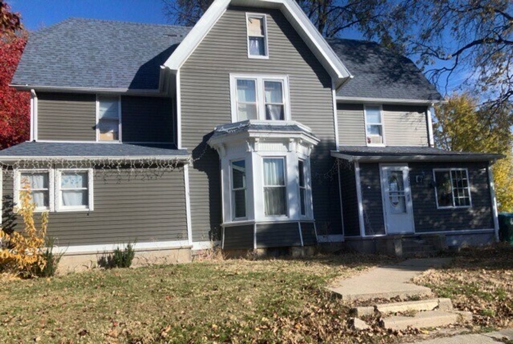 102 E 6th Street, Milledgeville, IL 61051