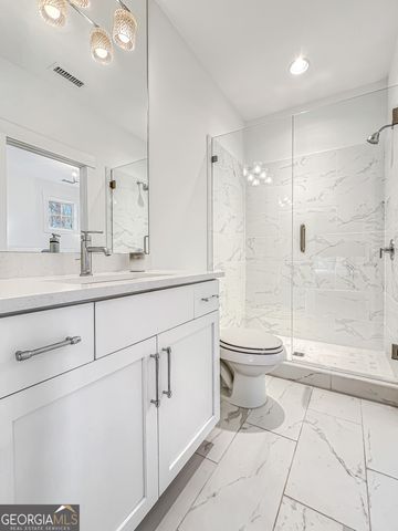 200 Mado Lane, Chattahoochee Hills, GA 30268