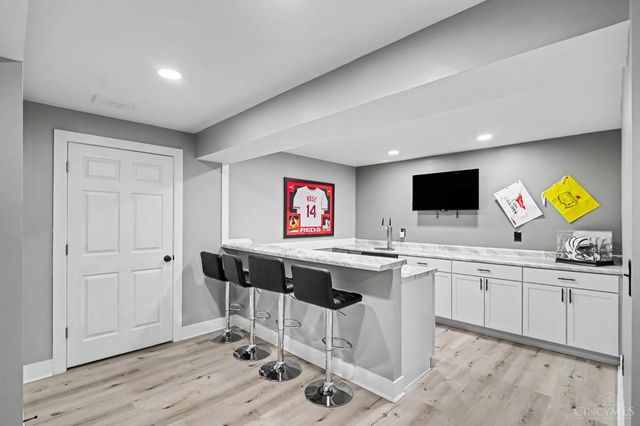 707 Holland Court, Trenton, OH 45067