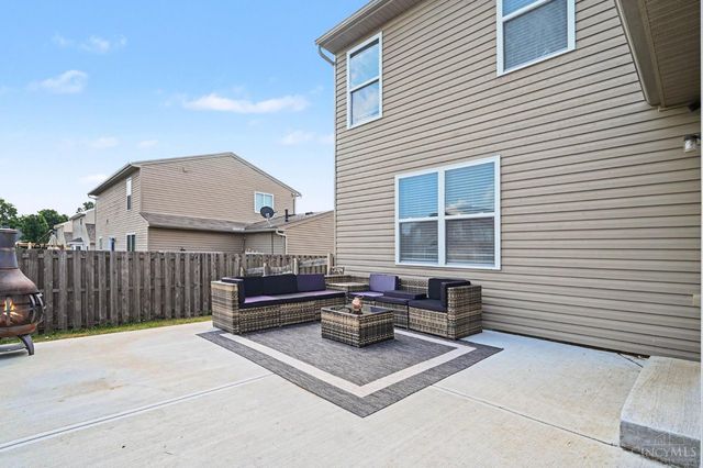 707 Holland Court, Trenton, OH 45067