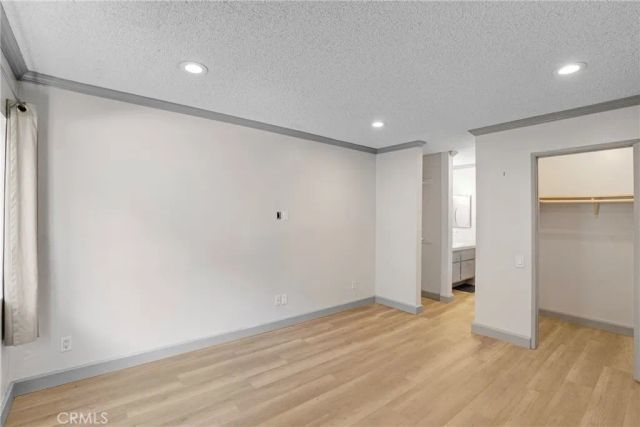 5460 White Oak B103, Encino, CA 91316