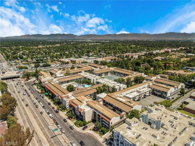 5460 White Oak B103, Encino, CA 91316