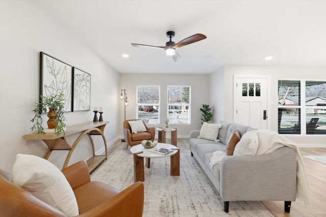 1004 Sierra Drive, Denton, TX 76209