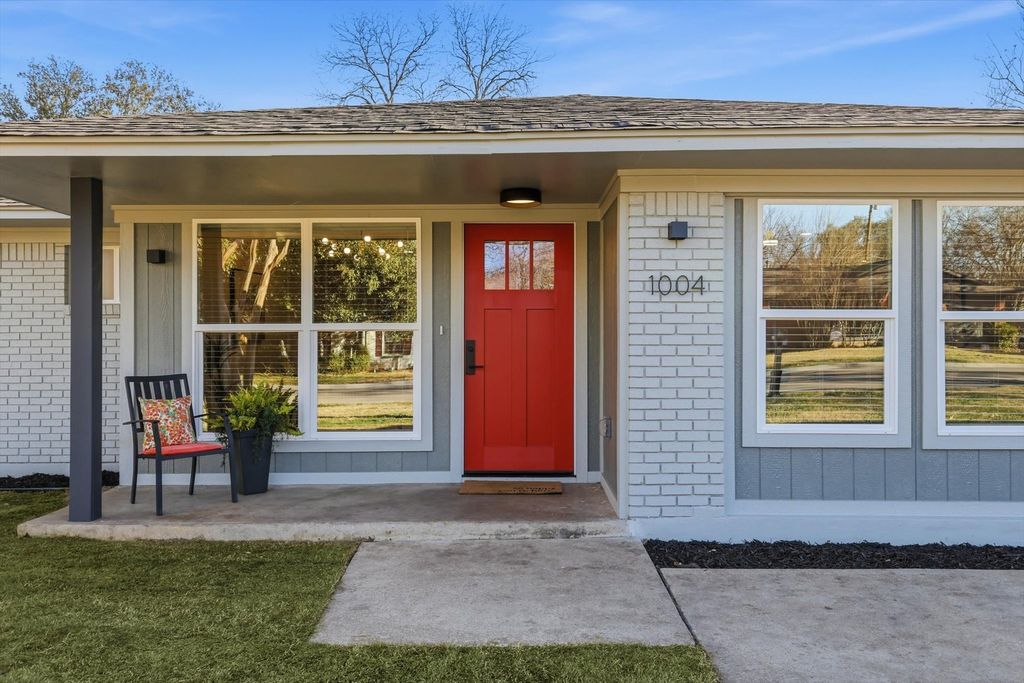 1004 Sierra Drive, Denton, TX 76209