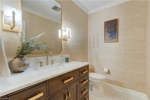 3805 Hazel Lane, Greensboro, NC 27408