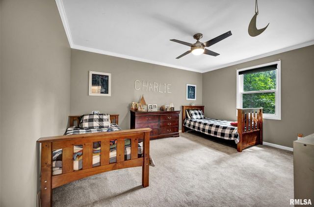 10539 N SLEEPY HOLLOW Road, Peoria, IL 61615