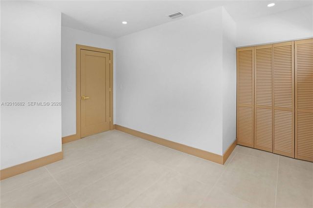 1620 Mckinley Street, Hollywood, FL 33020