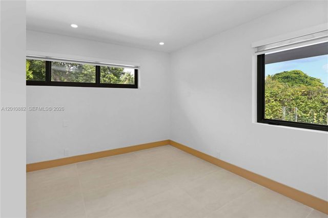 1620 Mckinley Street, Hollywood, FL 33020
