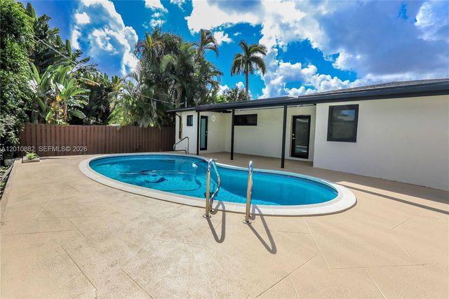 1620 Mckinley Street, Hollywood, FL 33020