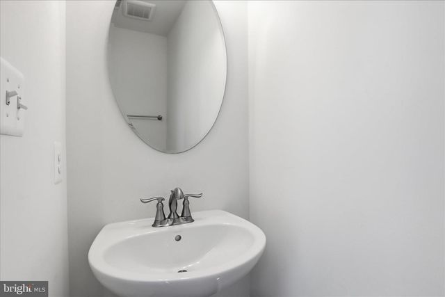 5611 WOODYARD RD, Upper Marlboro, MD 20772