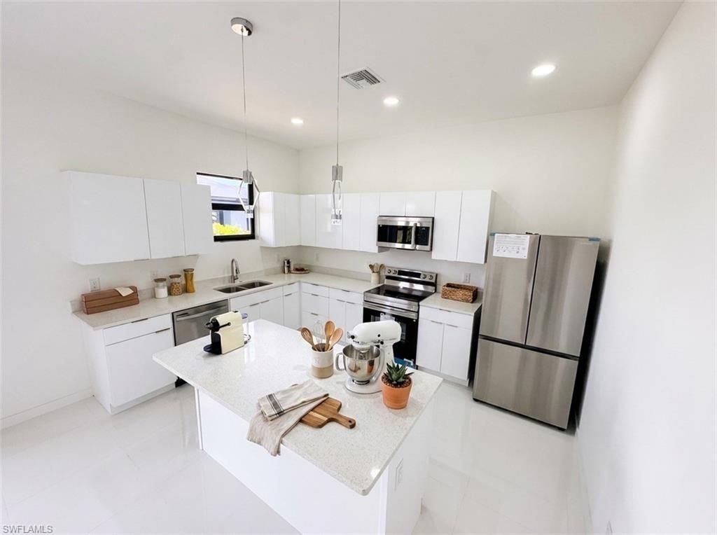 4324 Jacaranda PKWY W, CAPE CORAL, FL 33993 — photo 3
