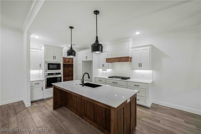 9119 Maysview Lane, Fort Smith, AR 72916