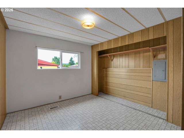 4407 Se ROETHE Rd 49, Milwaukie, OR 97267