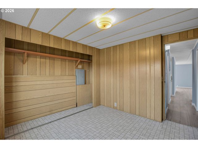 4407 Se ROETHE Rd 49, Milwaukie, OR 97267