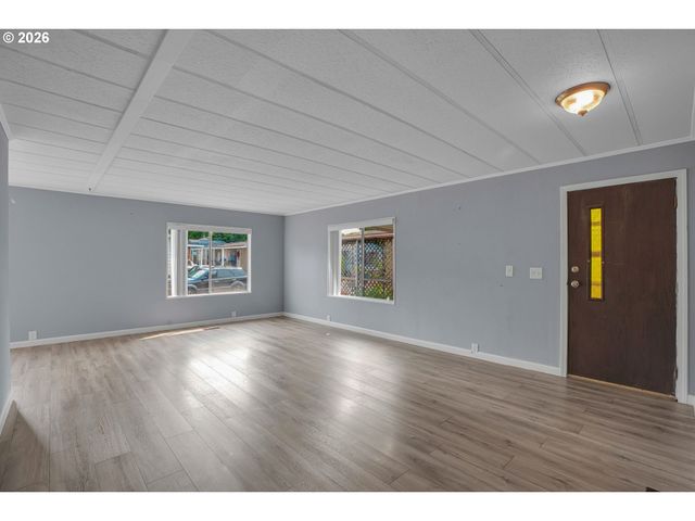 4407 Se ROETHE Rd 49, Milwaukie, OR 97267