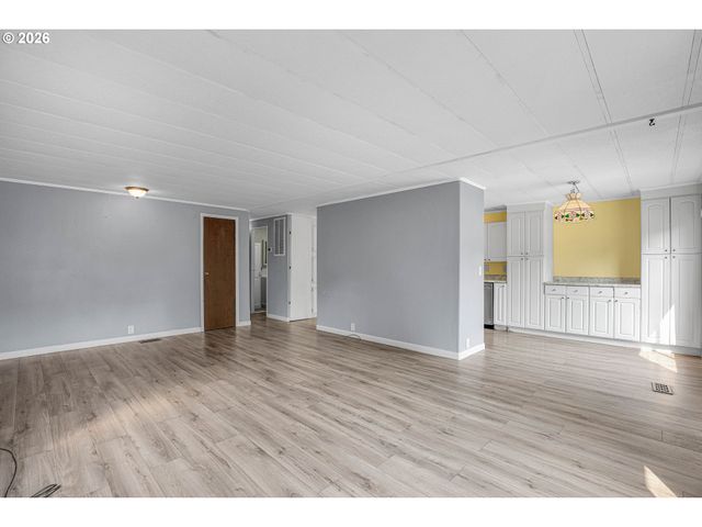 4407 Se ROETHE Rd 49, Milwaukie, OR 97267