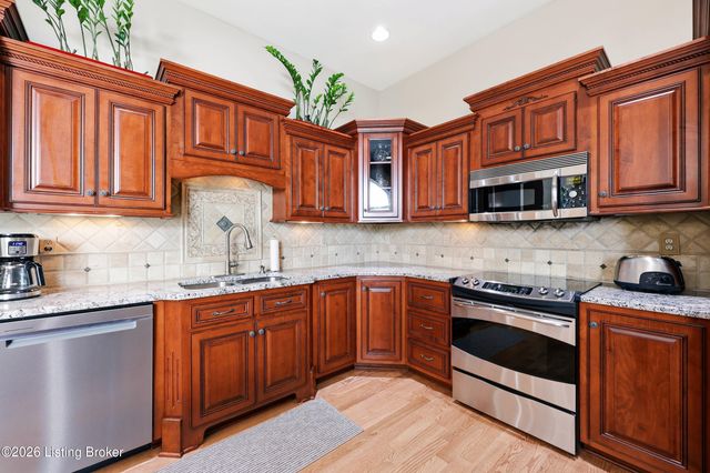 383 Woodland Pass, Mt Washington, KY 40047