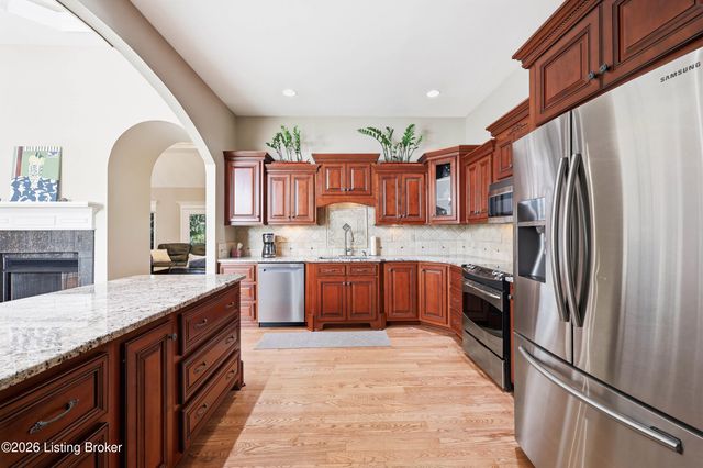 383 Woodland Pass, Mt Washington, KY 40047