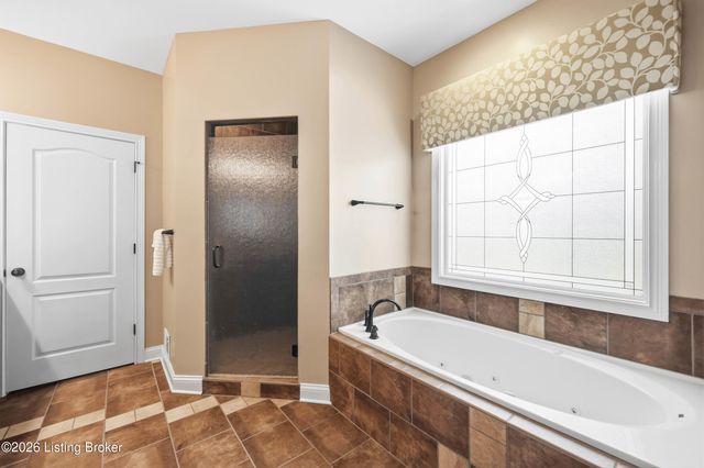 383 Woodland Pass, Mt Washington, KY 40047