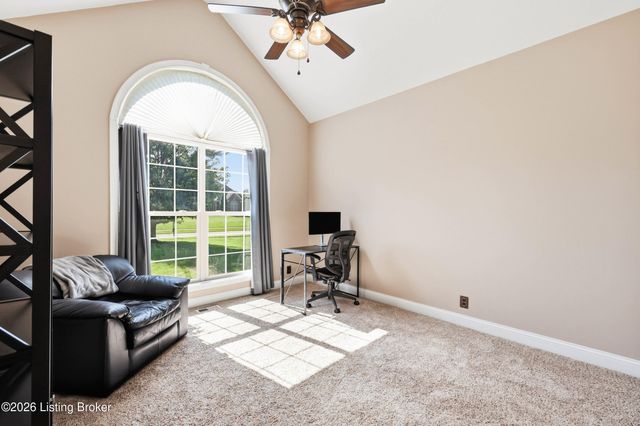 383 Woodland Pass, Mt Washington, KY 40047