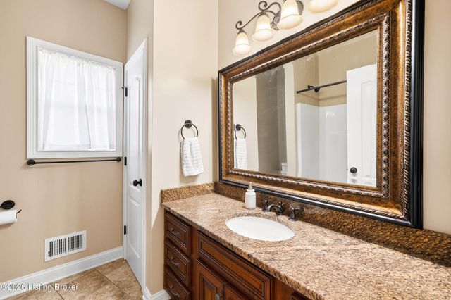 383 Woodland Pass, Mt Washington, KY 40047