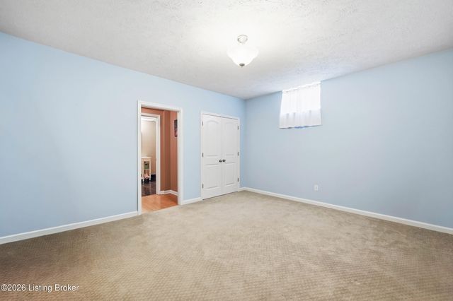 383 Woodland Pass, Mt Washington, KY 40047