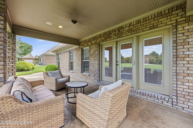 383 Woodland Pass, Mt Washington, KY 40047