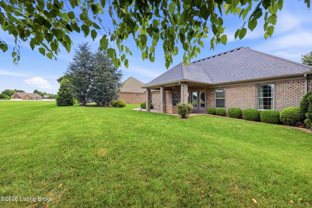 383 Woodland Pass, Mt Washington, KY 40047