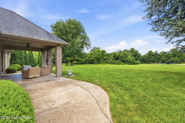 383 Woodland Pass, Mt Washington, KY 40047