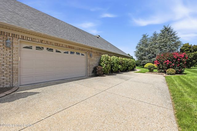383 Woodland Pass, Mt Washington, KY 40047