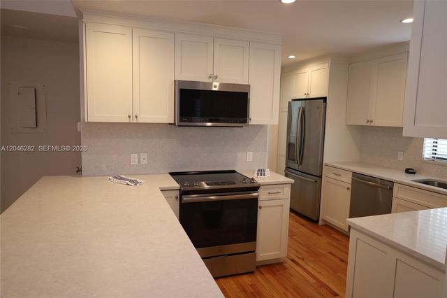 340 Conniston Rd 340, West Palm Beach, FL 33405