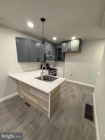 2938 WESTMONT ST, Philadelphia, PA 19121