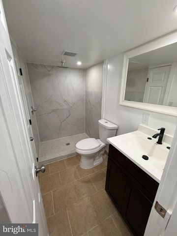 2938 WESTMONT ST, Philadelphia, PA 19121