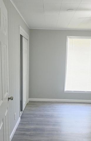407 E Homan Street, Baytown, TX 77520