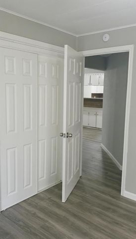 407 E Homan Street, Baytown, TX 77520