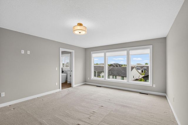 15540 110th Avenue N, Dayton, MN 55369
