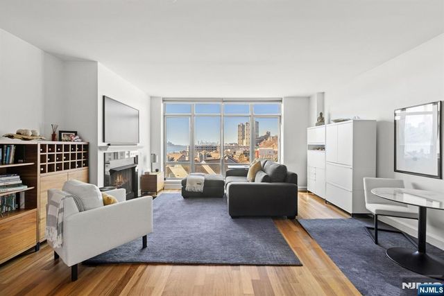 8100 River Road 716, North Bergen, NJ 07047